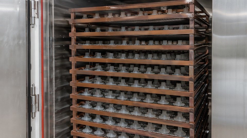 disadvantages-of-lsr-04-post-cure-oven-racking-lsr-parts