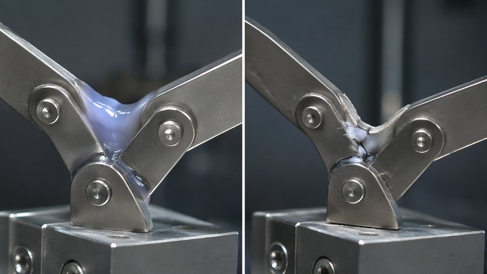 liquid-silicone-vs-super-glue-01-flexibility-comparison-dynamic-joint